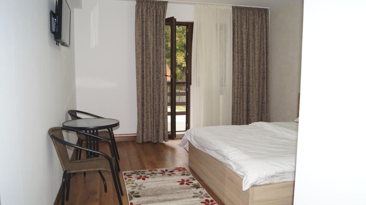 Vila Ovidiu Baile Herculane Ngoại thất bức ảnh